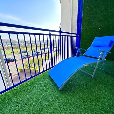 Appartement Luxe Vue Sur Mer Calais Plage Esterno foto