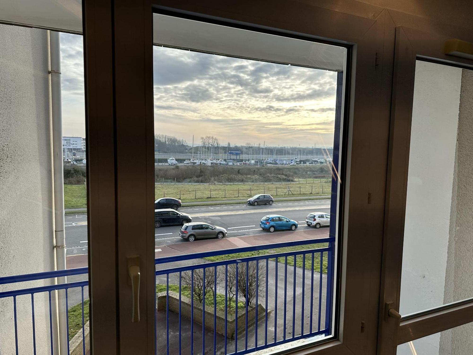 Appartement Luxe Vue Sur Mer Calais Plage Esterno foto